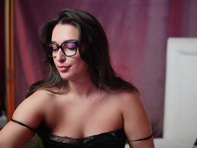 EmmaDallas online show from August 13, 7:17 pm