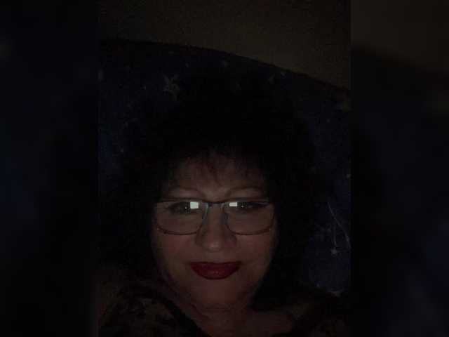 EmmaLust online show from April 17, 9:57 pm