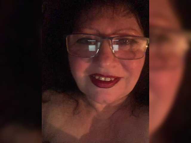 EmmaLust online show from April 22, 6:33 pm