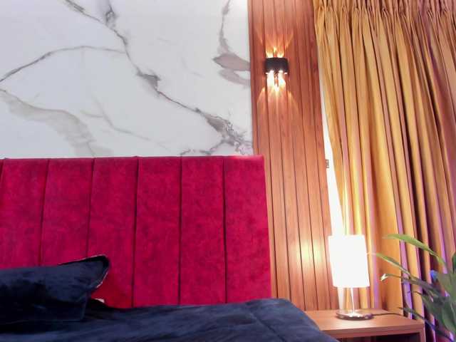 EmmaSteele online show from May 21, 4:42 pm