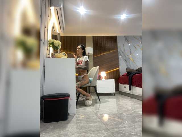 EmmaaFoster online show from August 8, 12:38 pm