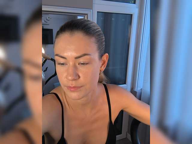 EnergyGirl online show from August 6, 5:17 am