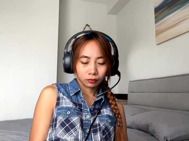 KaylaAllTheWay online show from September 6, 1:55 am