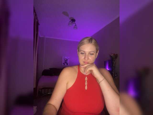 Enni1 online show from August 7, 9:26 pm