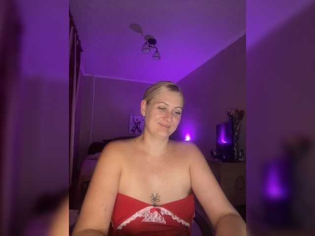 Enni1 online show from August 7, 10:32 pm