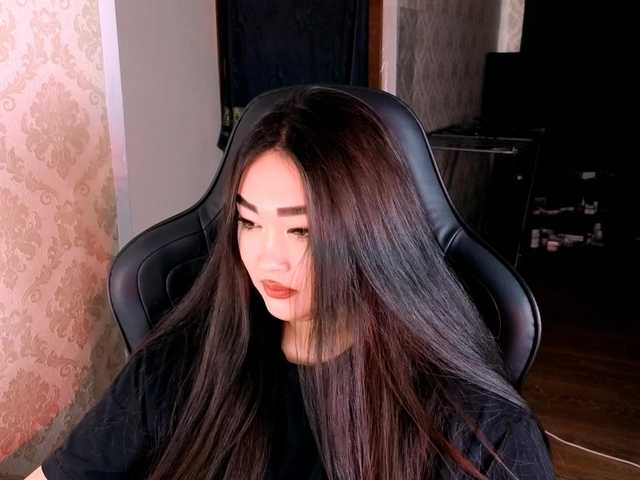 EricaWayne online show from July 9, 10:09 am