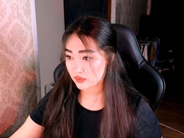 EricaWayne online show from July 11, 3:29 pm
