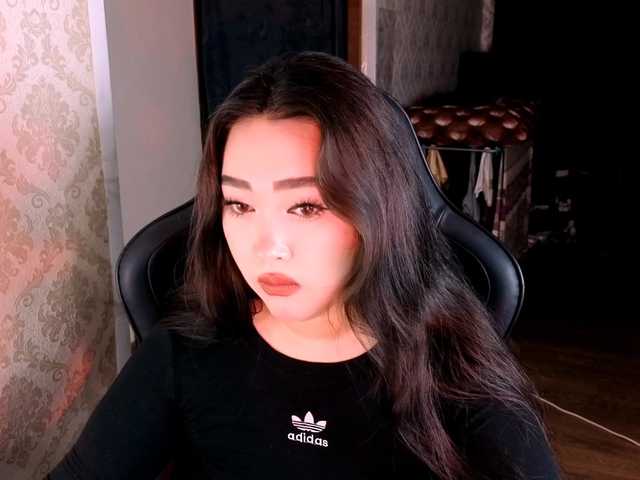 EricaWayne online show from July 29, 12:23 pm