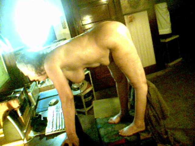 EstinaHottie online show from August 2, 5:03 am