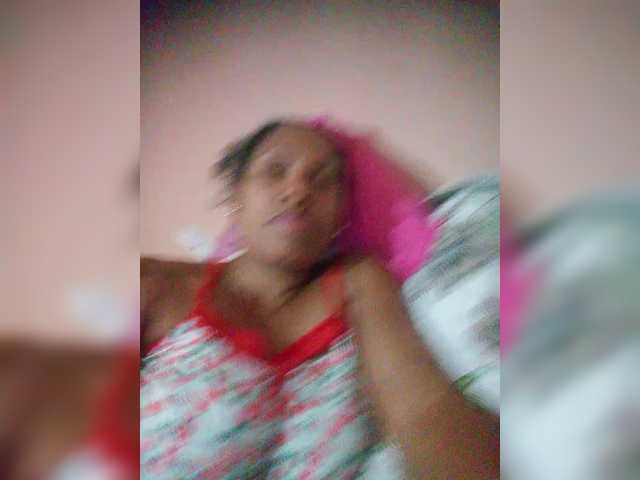 Estrelalua32 online show from August 5, 3:37 am