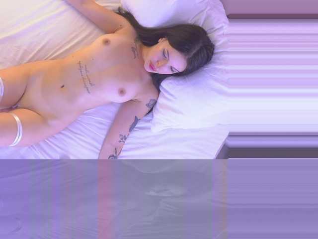 EvaBailey online show from August 7, 12:38 pm