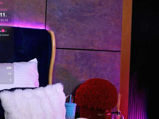EvaRayne online show from August 10, 4:47 am