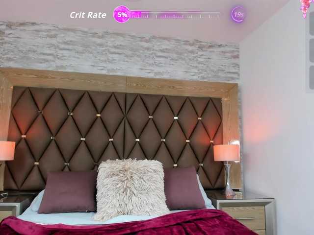 EvaSterling online show from August 8, 6:41 pm