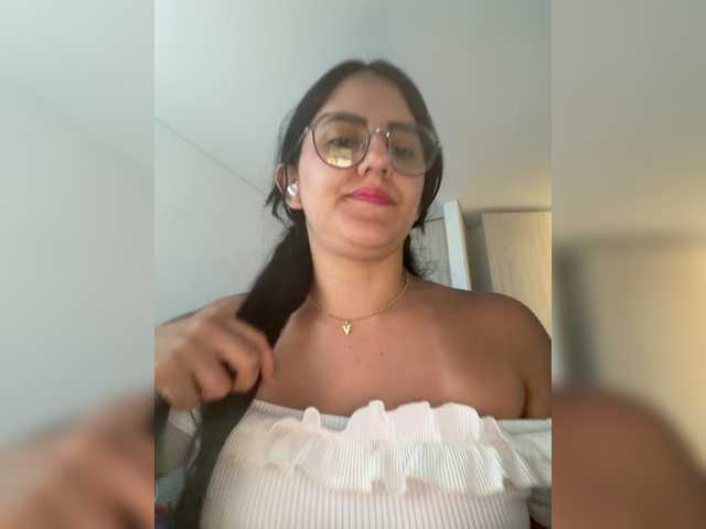 EvanShell1 online show from August 6, 9:47 pm