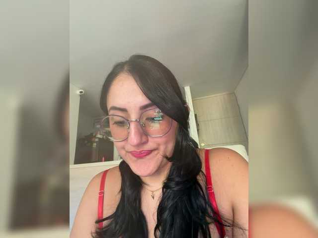 EvanShell1 online show from August 9, 10:22 pm