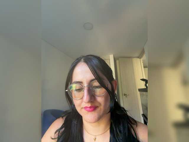 EvanShell1 online show from August 11, 10:01 pm