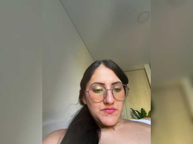EvanShell1 online show from August 13, 10:35 pm