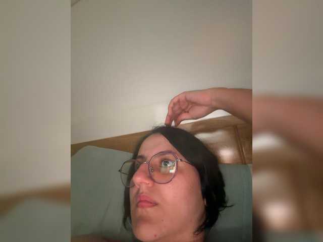 EvanShell1 online show from August 14, 1:53 am