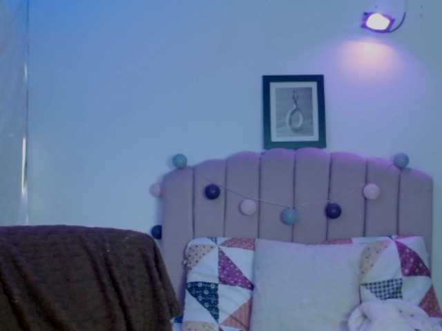 EvansLx online show from August 11, 7:38 pm