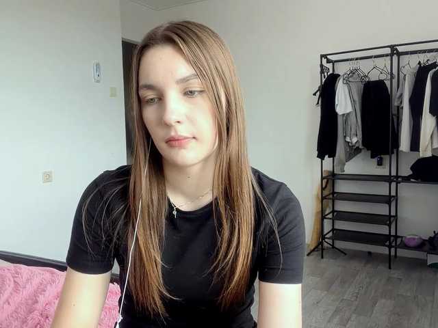 EveliaShimaoka online show from August 12, 10:17 am