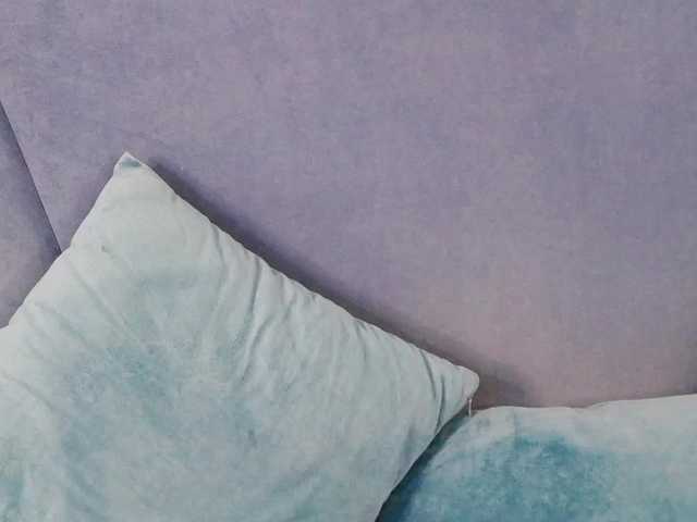 Evelisse online show from August 13, 5:21 am