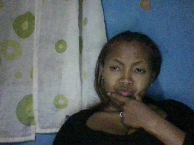 FARATIANA09 online show from July 5, 7:11 am