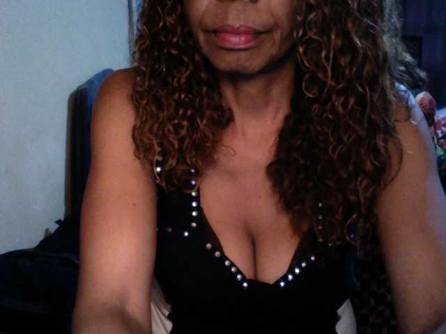 Famelapine online show from August 4, 4:26 pm