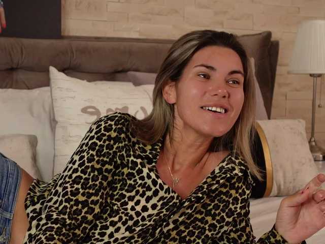 FeliciaKrige online show from July 24, 7:17 pm