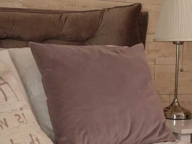FeliciaKrige online show from July 27, 10:37 pm