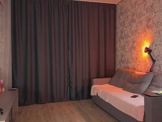 Female-Jesus online show from August 1, 7:20 pm