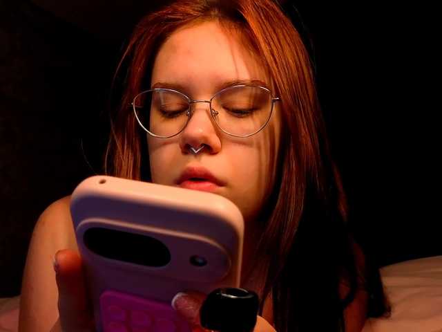 Female-Jesus online show from August 14, 3:59 pm