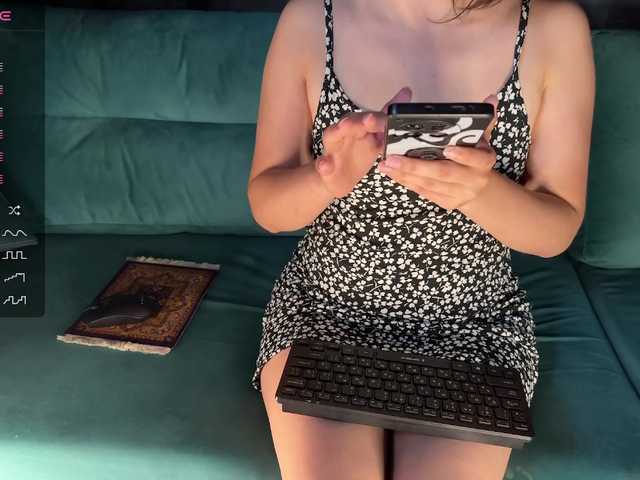 EvaSteels online show from July 13, 5:30 pm