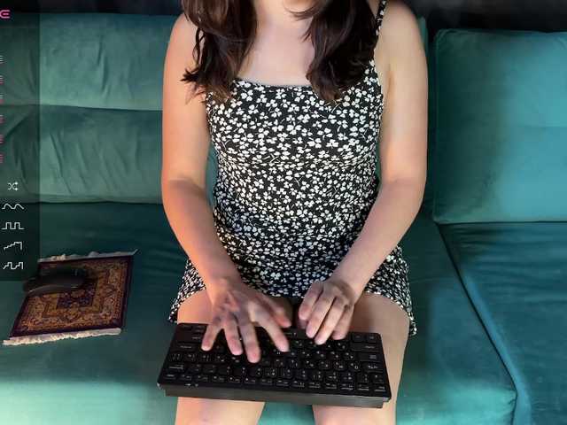 EvaSteels online show from August 7, 5:35 pm
