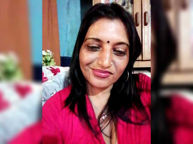 FiestyQueen online show from July 16, 6:52 pm