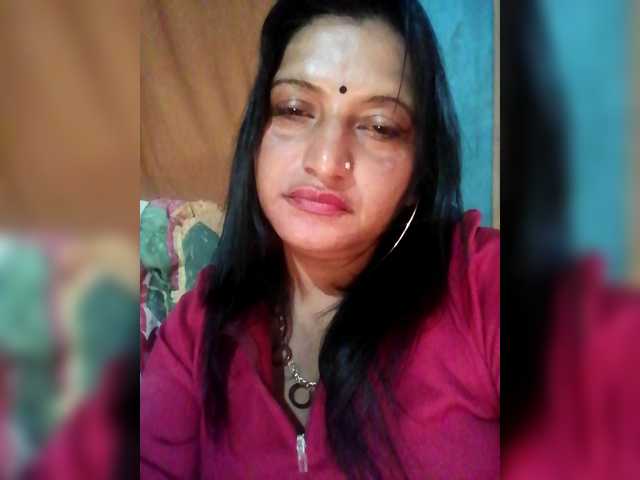 FiestyQueen online show from July 22, 8:33 pm