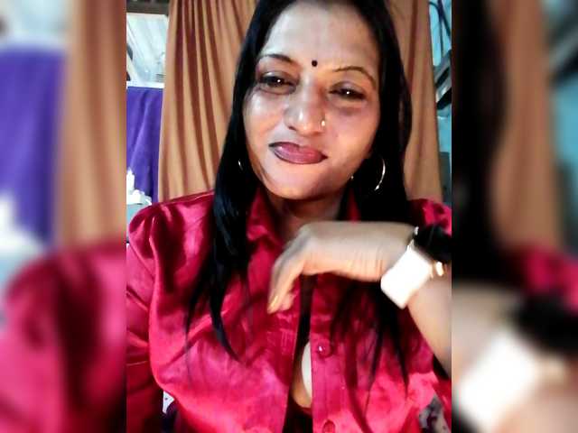 FiestyQueen online show from July 31, 12:55 pm