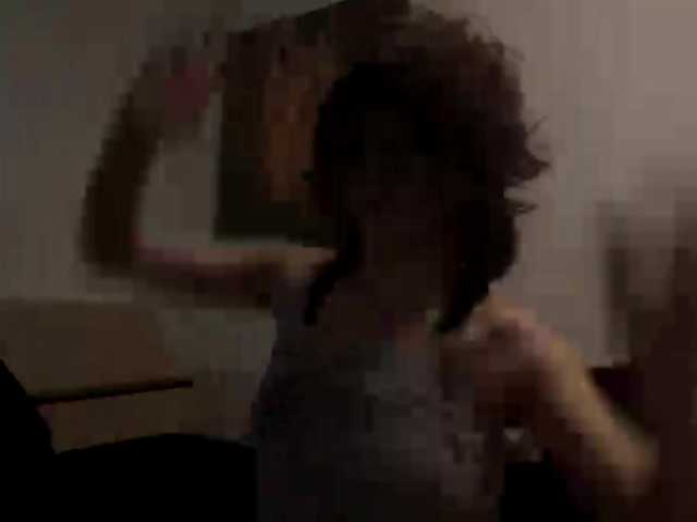 MilaRoshen online show from August 7, 5:57 pm
