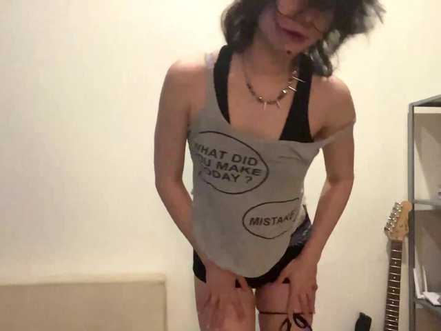 MilaRoshen online show from August 9, 5:47 pm