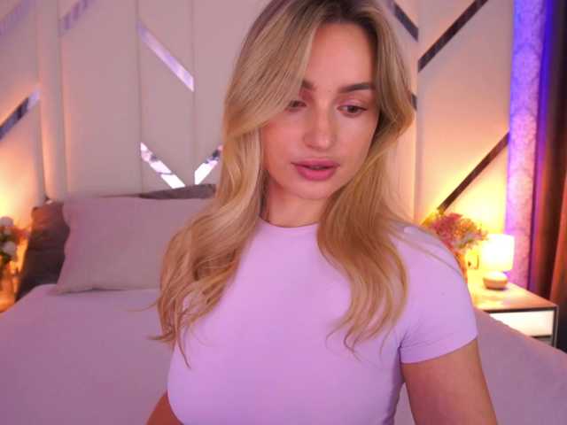 FloraGreys online show from July 23, 7:44 am