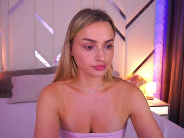 FloraGreys online show from July 24, 5:49 pm