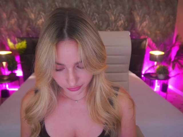 FloraGreys online show from July 26, 1:05 pm