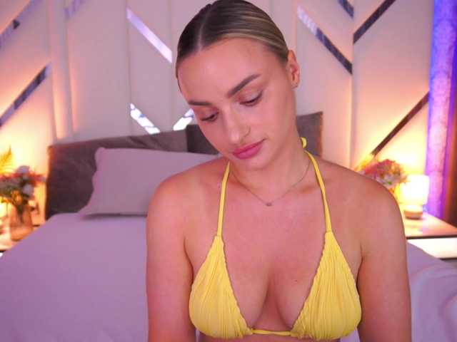 FloraGreys online show from August 13, 6:27 am