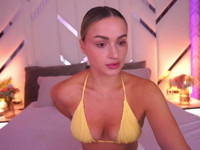 FloraGreys online show from August 15, 8:07 am