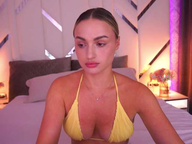 FloraGreys online show from August 15, 12:53 pm