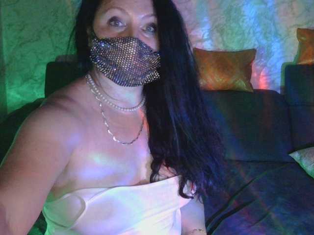 FlorenaXXX online show from August 5, 5:55 pm