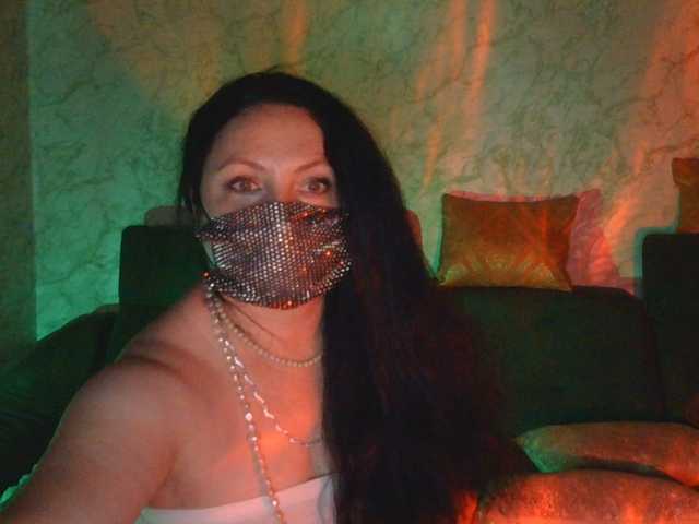 FlorenaXXX online show from August 6, 6:07 pm