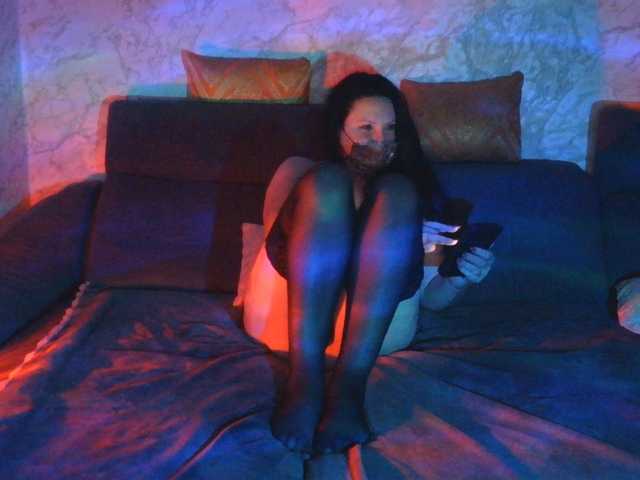 FlorenaXXX online show from August 13, 7:28 pm