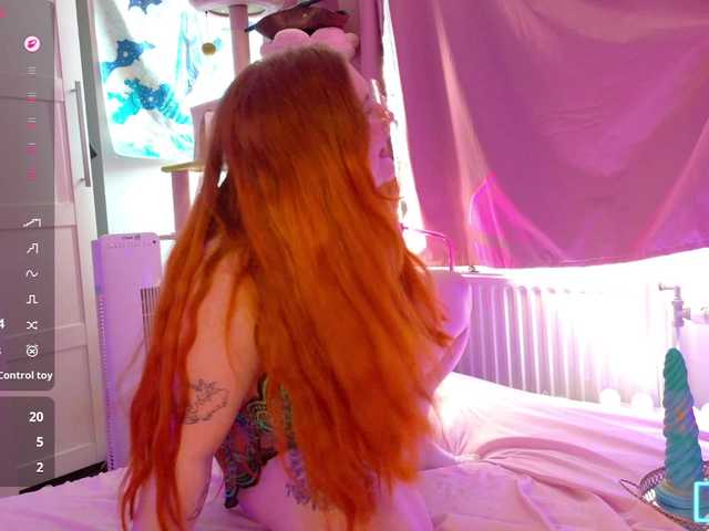 FluffyRainbowKity online show from July 4, 9:33 am