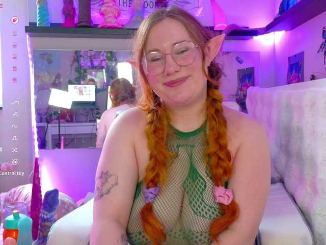 FluffyRainbowKity online show from July 18, 12:28 pm