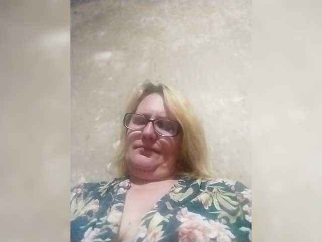 ForestLadyXL online show from August 3, 10:28 pm